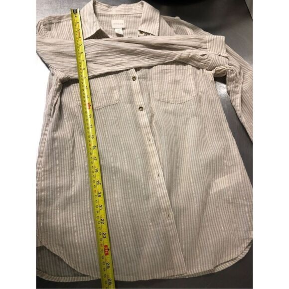 Chico’s Women’s Cream and Gold Striped Collared Bottom Up Long Sleeve Shirt Size - Picture 7 of 8